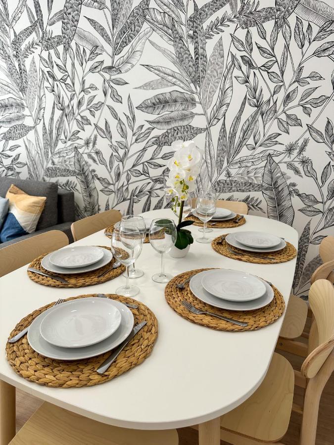 Holidays2Malaga Lebrija 3 Bedroom & Terrace & Parking & Smart Tv Exterior photo