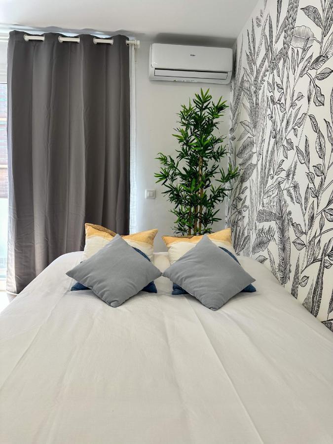 Holidays2Malaga Lebrija 3 Bedroom & Terrace & Parking & Smart Tv Exterior photo
